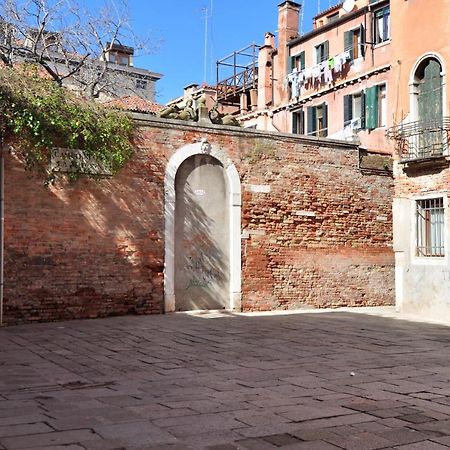 Cozy Apartment Near Rialto Bridge/ St.Mark Square Venice Exterior photo
