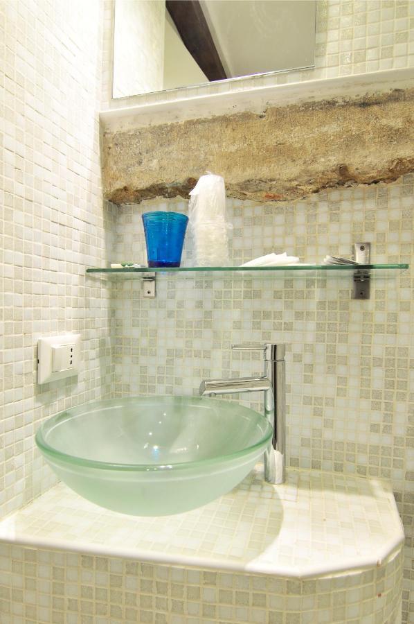 Cozy Apartment Near Rialto Bridge/ St.Mark Square Venice Exterior photo